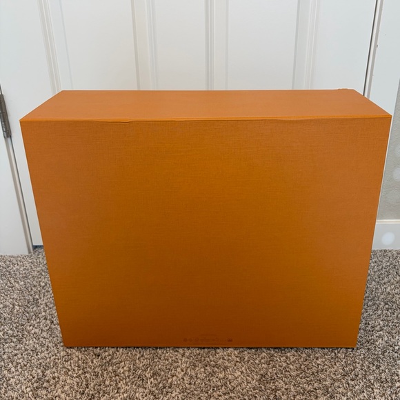 Authentic Louis Vuitton Magnetic Closure Box 20" x 18" x 7.5” - Picture 4 of 12